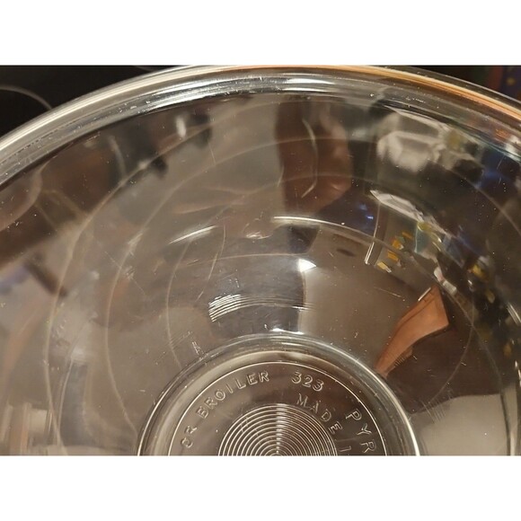 Vintage Pyrex #323 Clear Glass Round Mixing Bowl USA - Picture 6 of 6